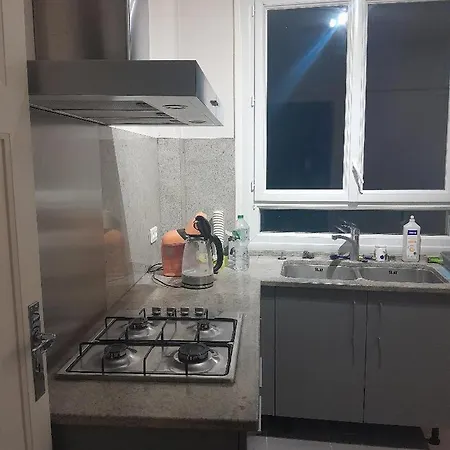 Vue De Reve Chambre Dans Appartement De Standing - Vous Faites Le Menage-Very Good Prices But You Have To Cle-An Th-E Flat Lourdes Exterior photo