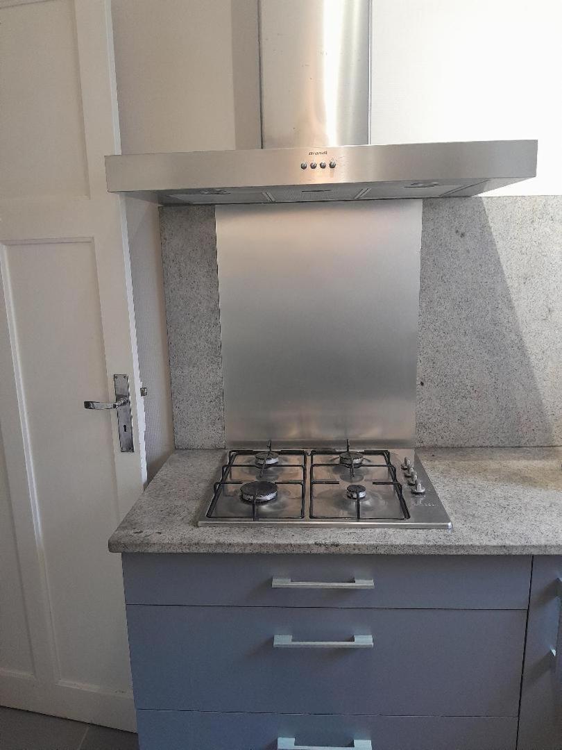 Vue De Reve Dans De Standing - Vous Faites Le Menage-very Good Prices But Have To Cle-an Th-e Flat Apartment