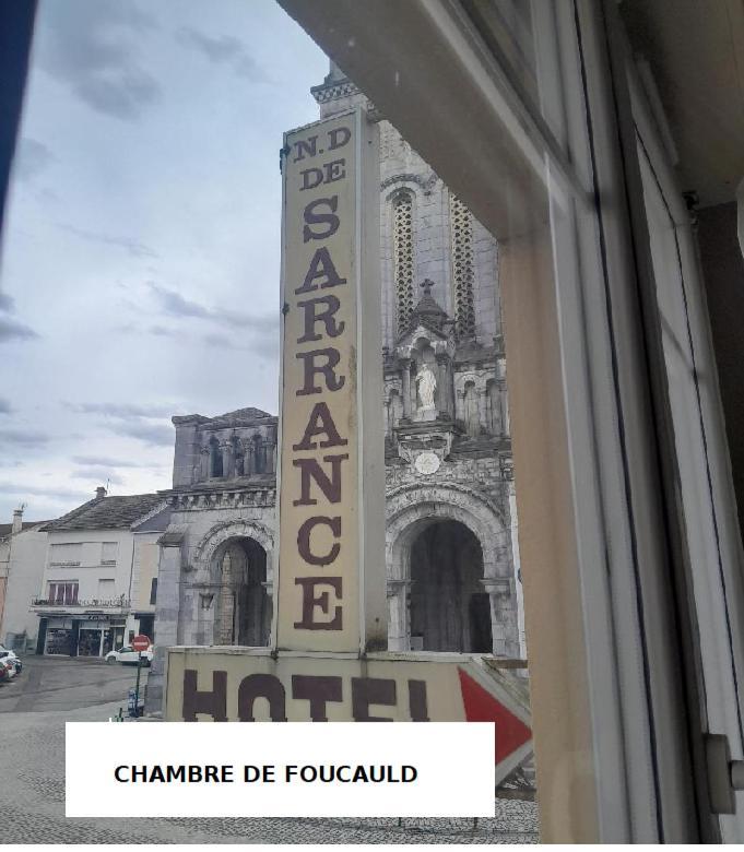 Vue De Reve Dans De Standing - Vous Faites Le Menage-very Good Prices But Have To Cle-an Th-e Flat Apartment Lourdes